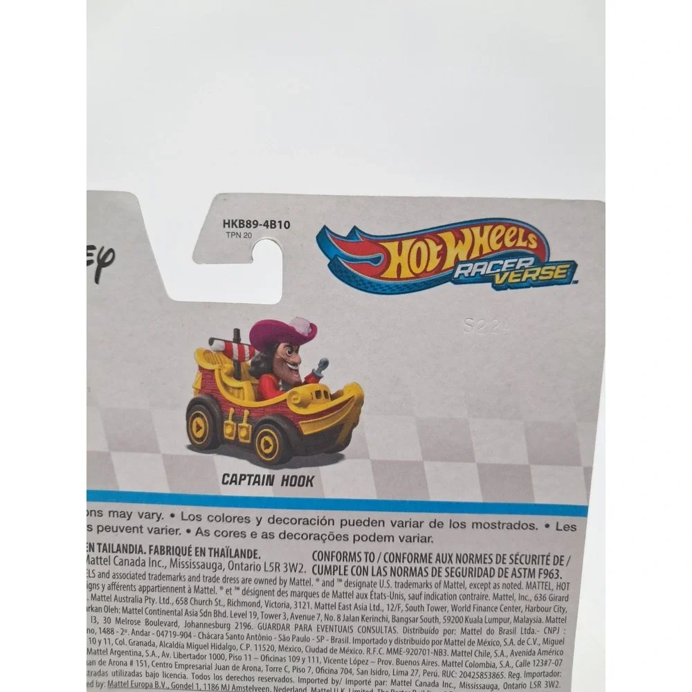 Hot Wheels Racer Verse Captain Hook Car‎